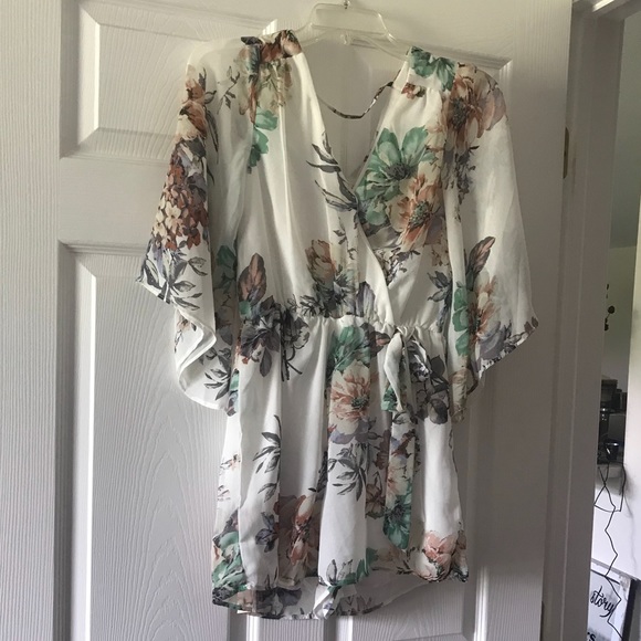 Charlotte Russe Dresses & Skirts - White mint floral romper